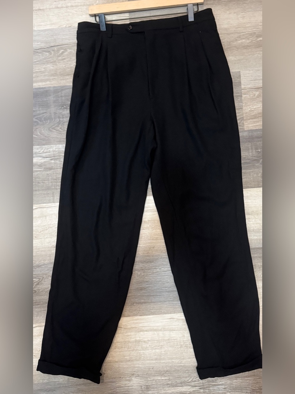 Banana Republic Vintage Italian Men’s Pleated Black Dress Pants Cuffs Sz 35 Long